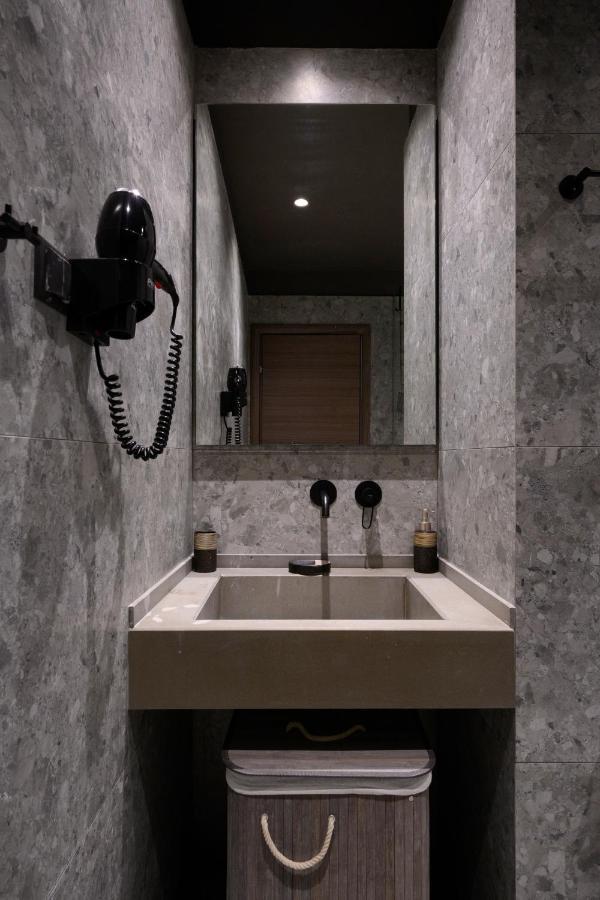 Seven Keys Luxury Suites Achilleion Экстерьер фото