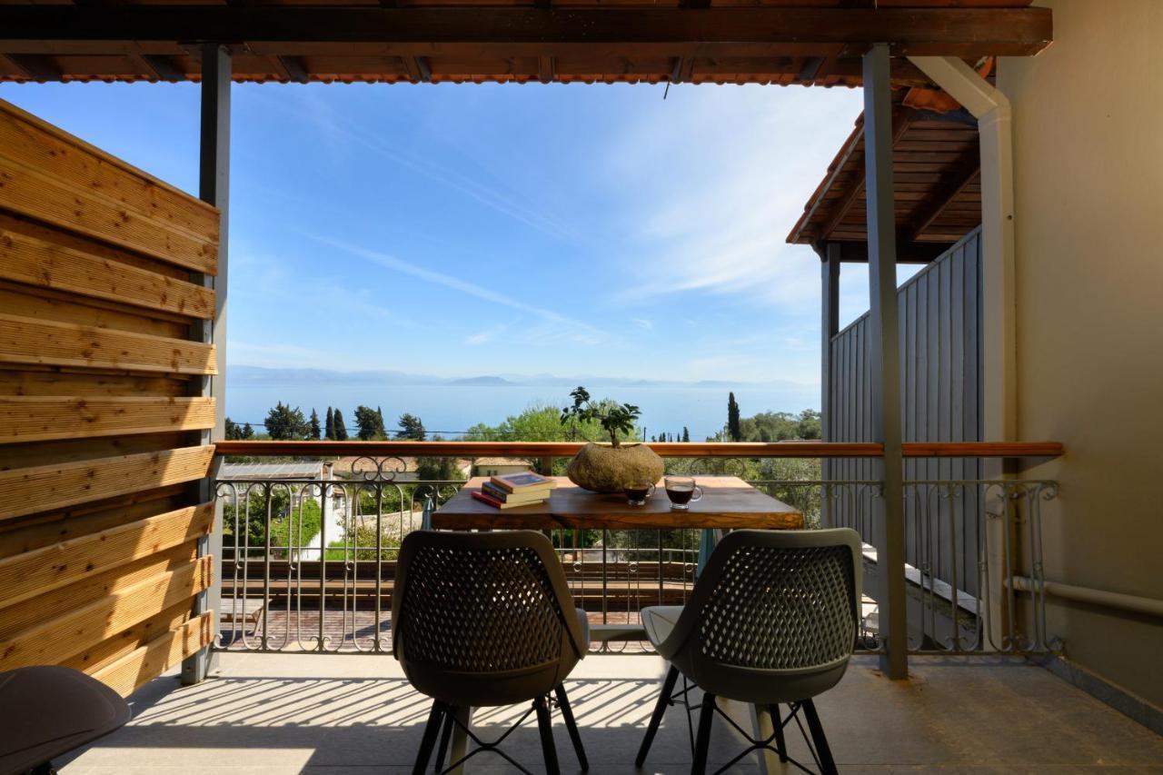 Seven Keys Luxury Suites Achilleion Экстерьер фото